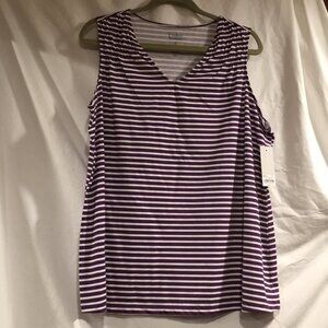 NWT Ruched shoulder Tank